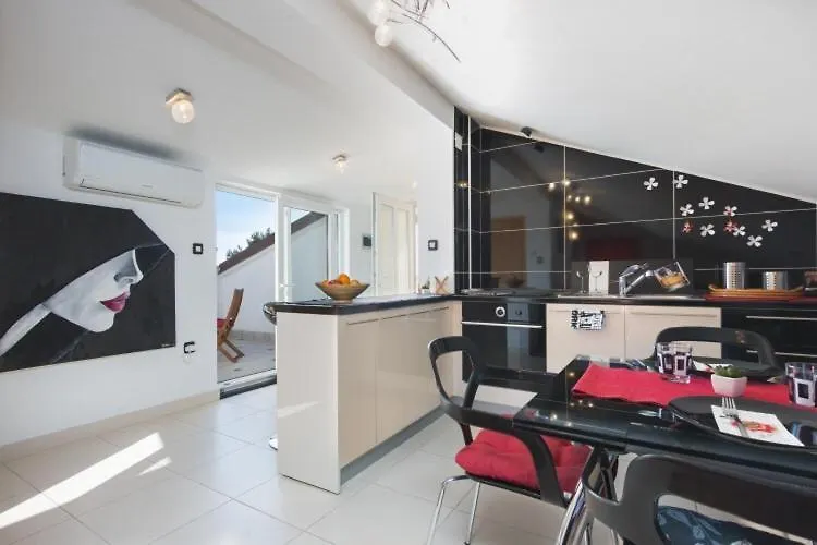 Haus Petra Studio App Medulin 0*,  Croatia