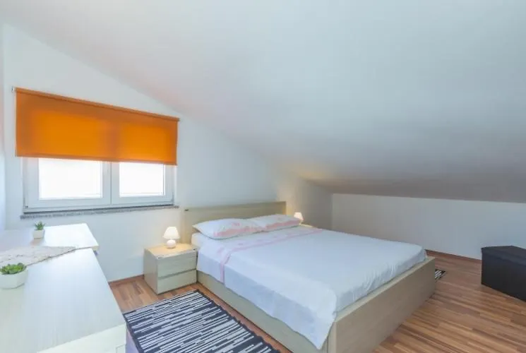 Haus Petra Studio App Medulin 0*,